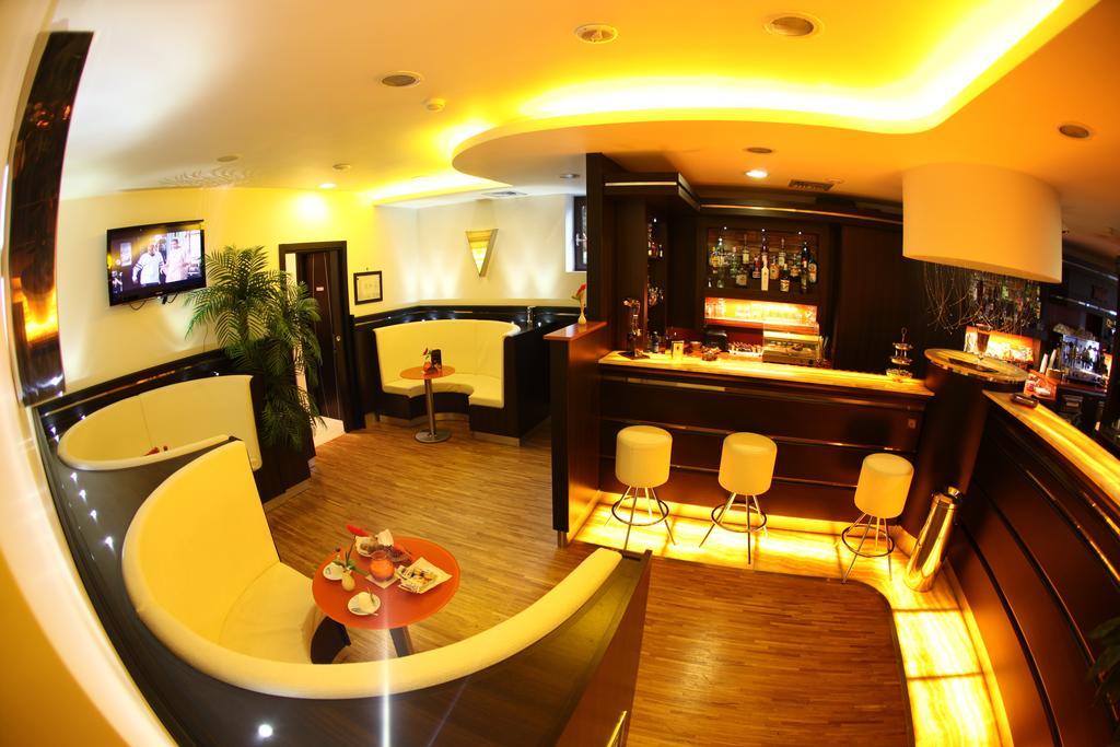 ליקולה Hotel Vogue מראה חיצוני תמונה